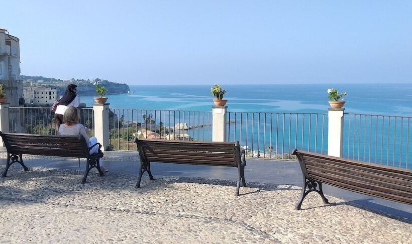 هتل Borgo Di Santa Barbara