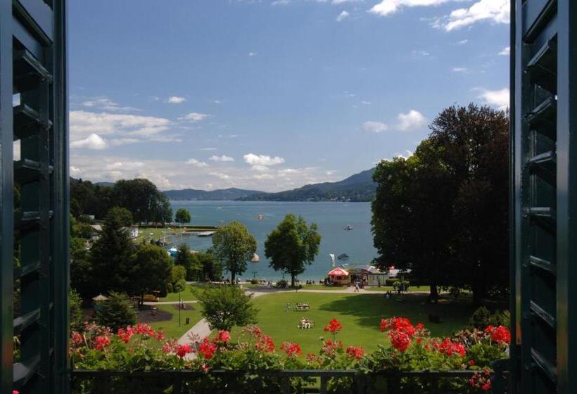هتل Carinthia Velden