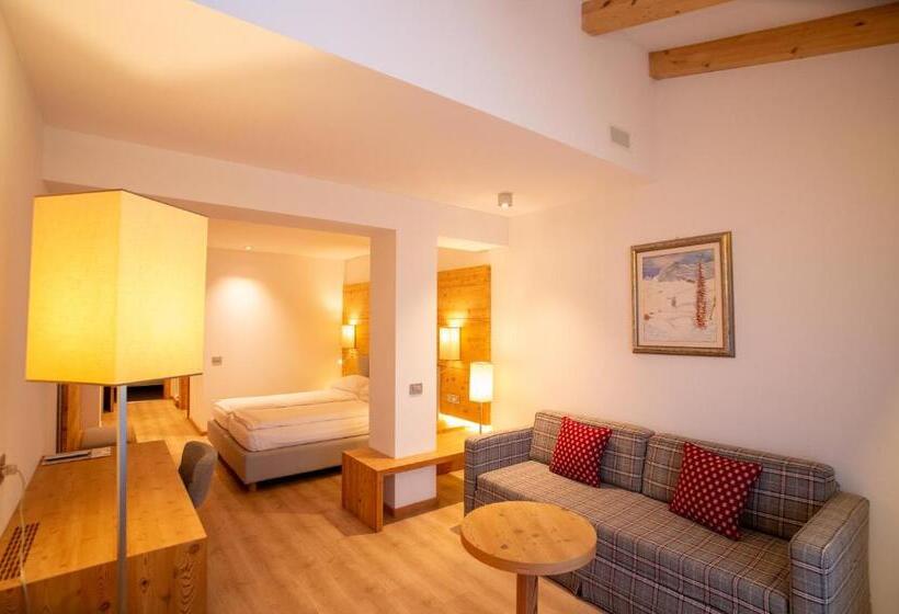 هتل Europeo Alpine Charme & Wellness