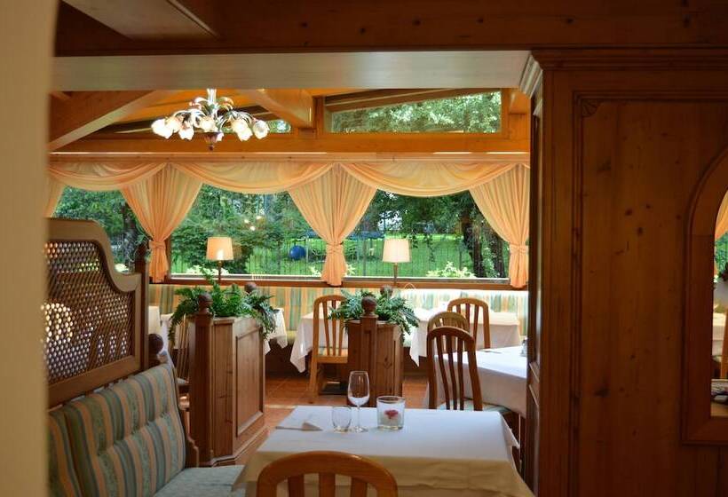 هتل Europeo Alpine Charme & Wellness