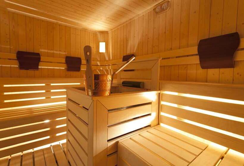 هتل Europeo Alpine Charme & Wellness