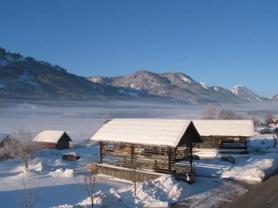 בית מלון כפרי Ferienhof Neusacher Moser