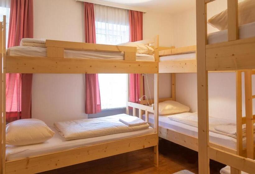 هتل & Hostel Sandwirt