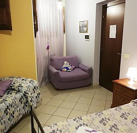 هتل B&b Girosa