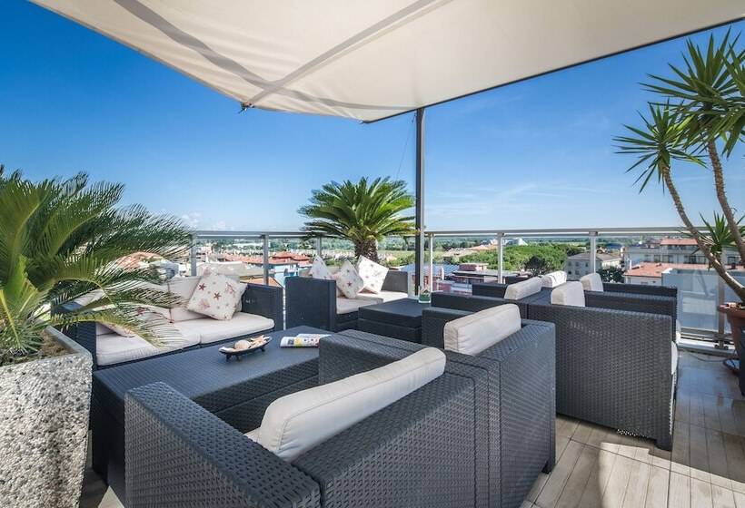 בית מלון כפרי Karinzia