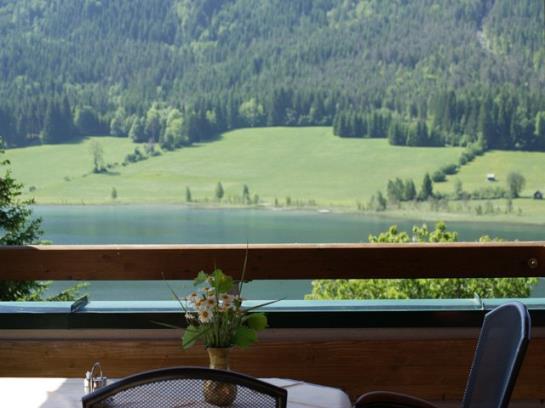 هتل Kolbitsch Am Weissensee Ein Ausblick Der Verzaubert