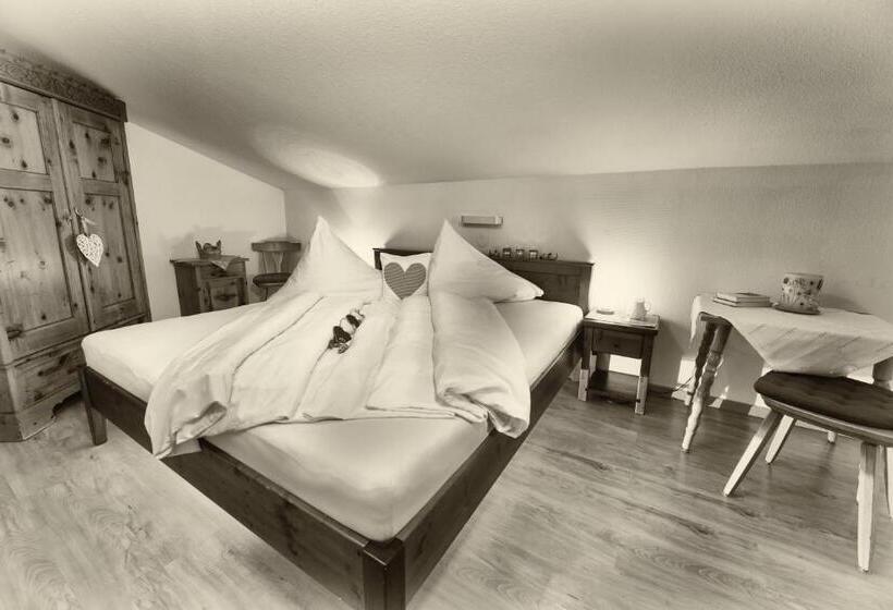 هتل Zittrauerhof   Urlaub Am Bauernhof Gastein