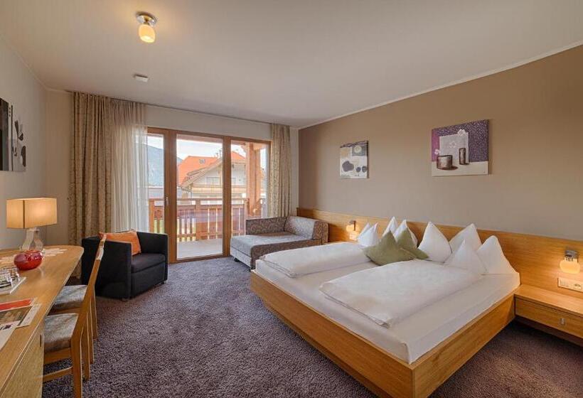 בית מלון כפרי Reischach