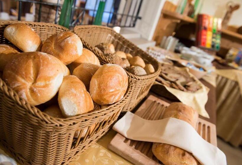 בית מלון כפרי Reischach