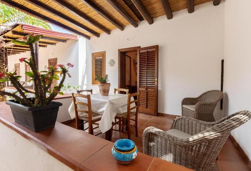 هتل Relais Le Nereidi