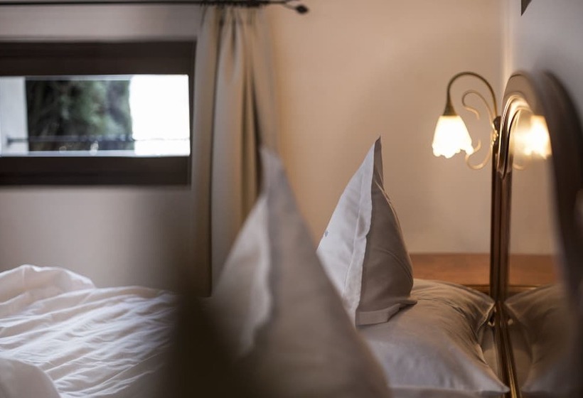 هتل Schloss Plars Wine & Suites