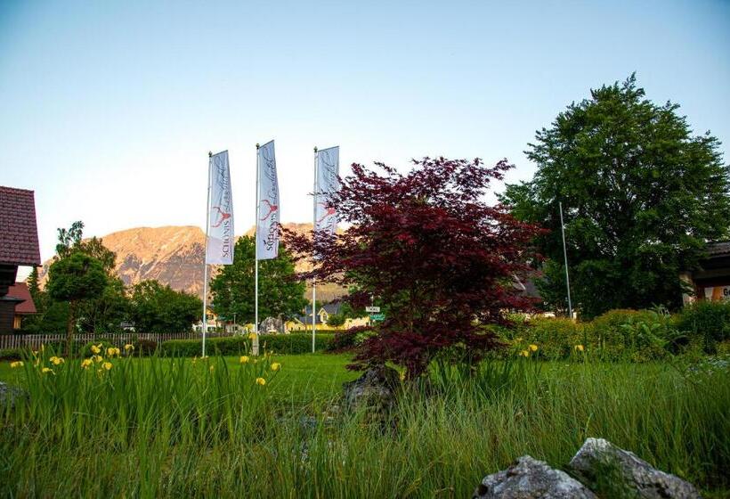 هتل Schönis Land