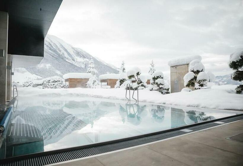 فندق Sonnhof Alpendorf   An Adults Only Place