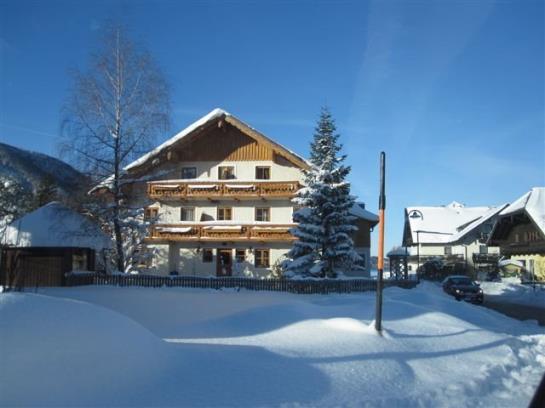 مبيت وإفطار Pension Tannhof