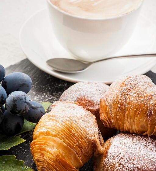 ホテル Tenuta Del Poggio Antico