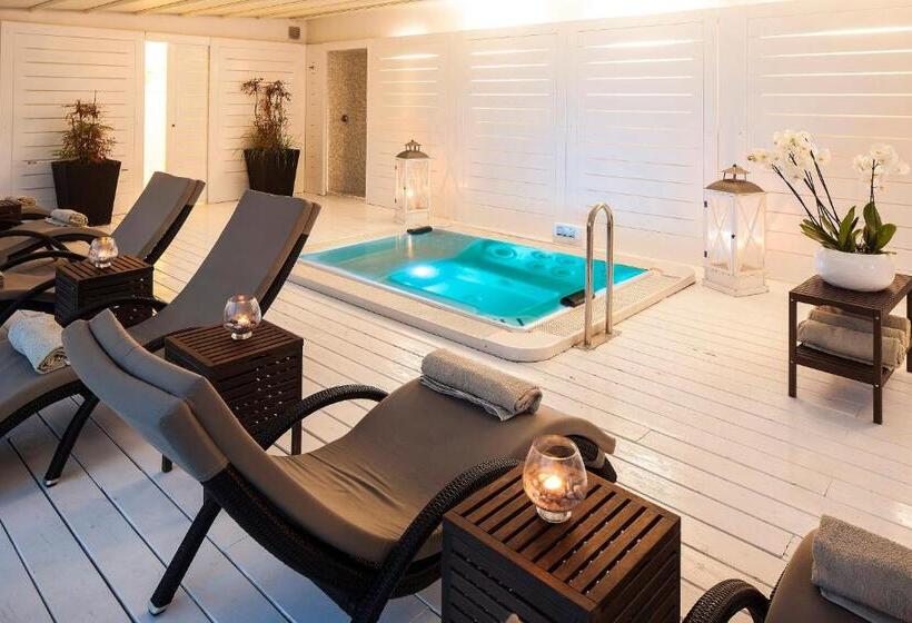 ホテル Tenuta Del Poggio Antico