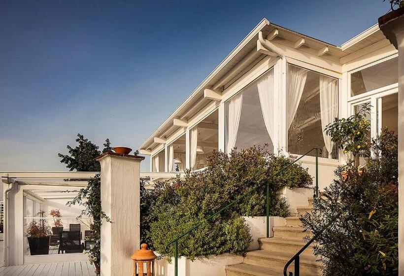 ホテル Tenuta Del Poggio Antico