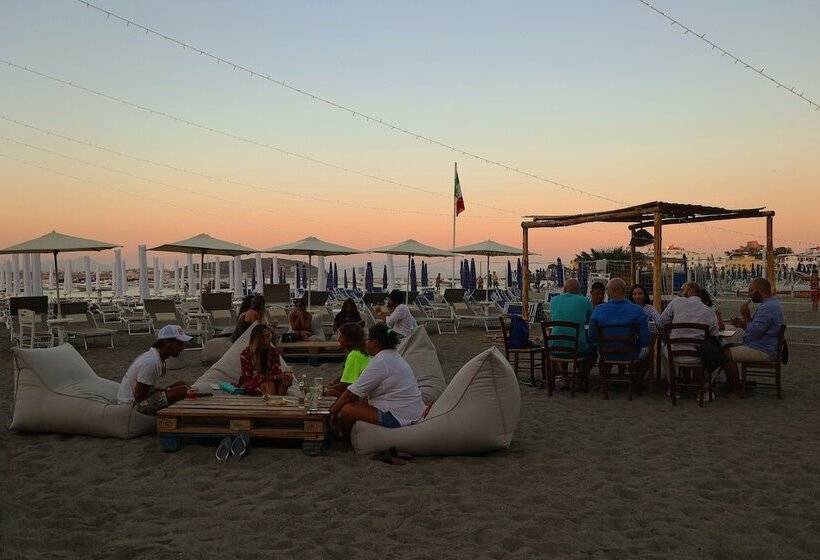 هتل Terme Oriente   Beach & Spa