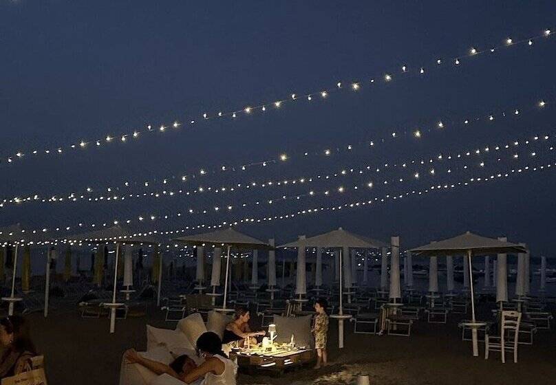 هتل Terme Oriente   Beach & Spa