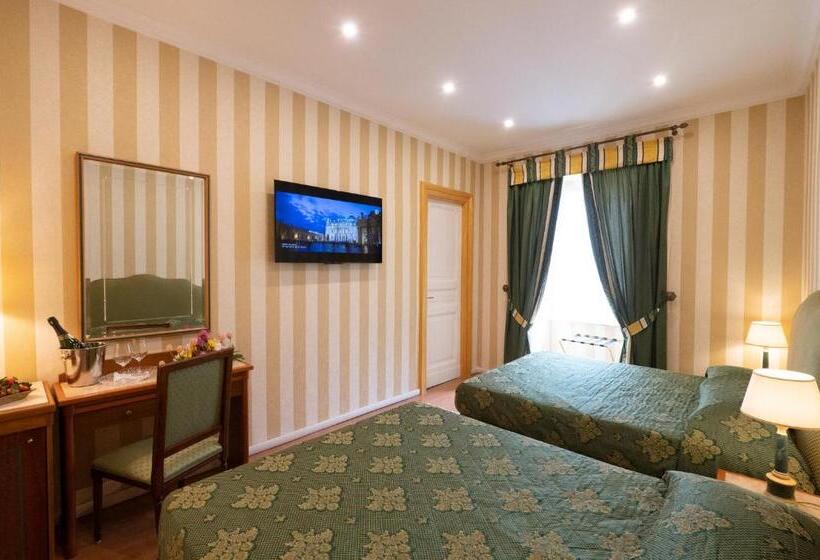 Fotos del hotel Sotto Il Sole Di Roma:  4