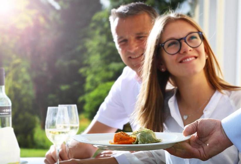 پانسیون Marko