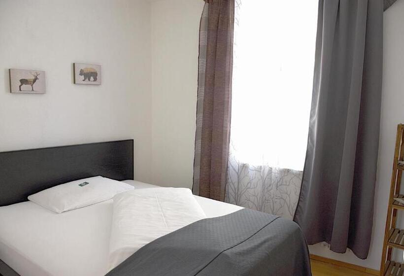 ペンション Gasthof Restaurant Murblick