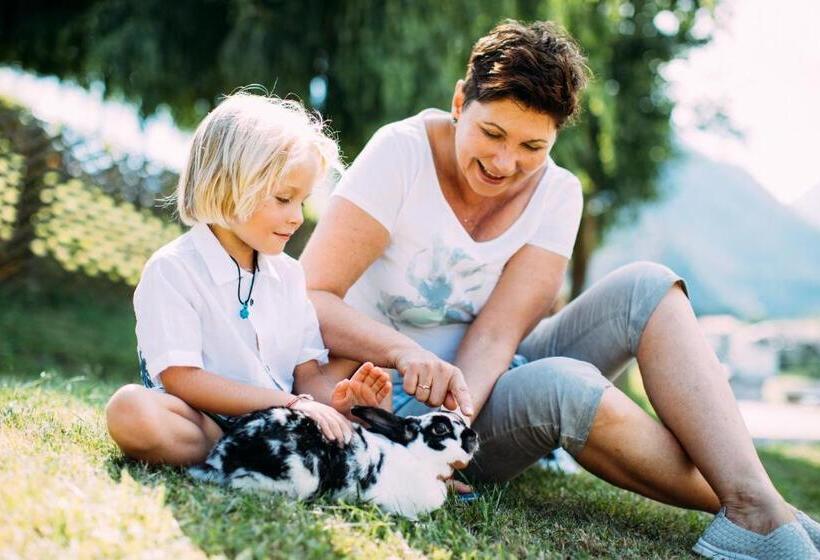 Pitzis Kinderhotel Family Only