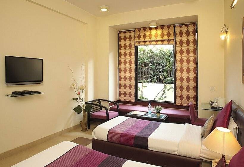 בית מלון כפרי Ahuja Residency Parklane, Gurgaon