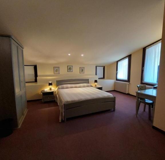 בית מלון כפרי Albergo Alla Pineta