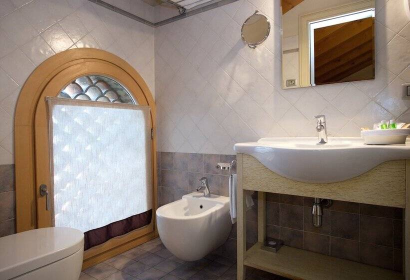 هتل Asolo