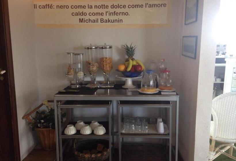 هتل Bella 'mbriana