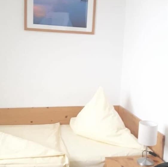 בית מלון כפרי Central