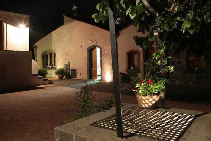 هتل Agriturismo Galea