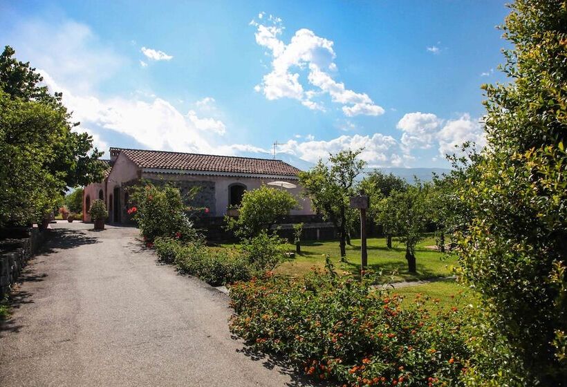 هتل Agriturismo Galea