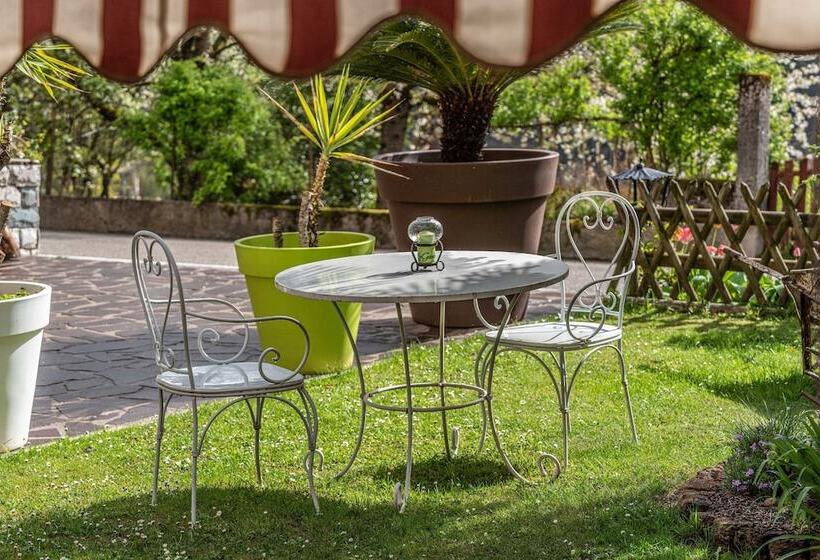 Good Life Hotel Garden