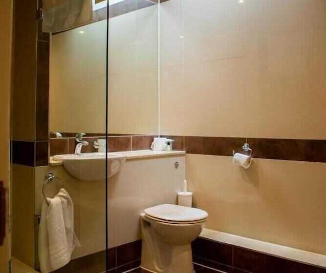 בית מלון כפרי Marylebone Inn