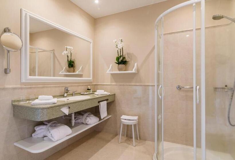 Fotos del hotel Pienzenau Am Schlosspark:  42