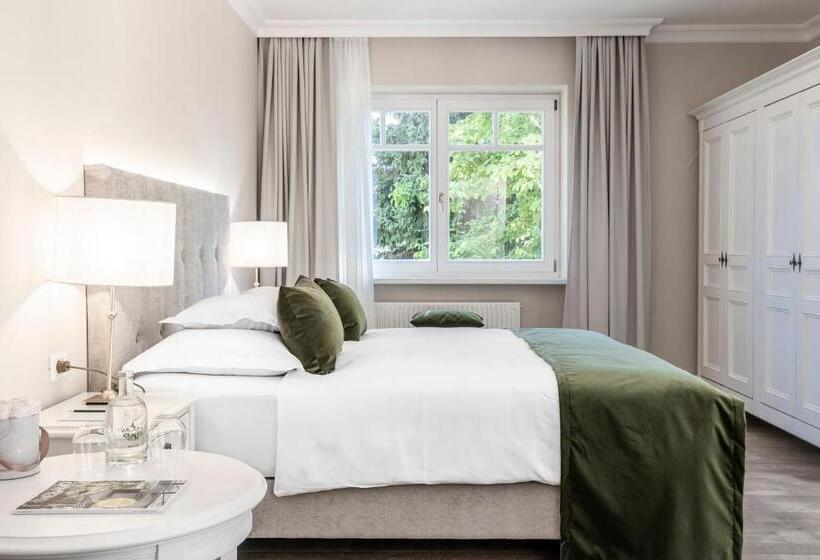 Fotos del hotel Pienzenau Am Schlosspark:  41
