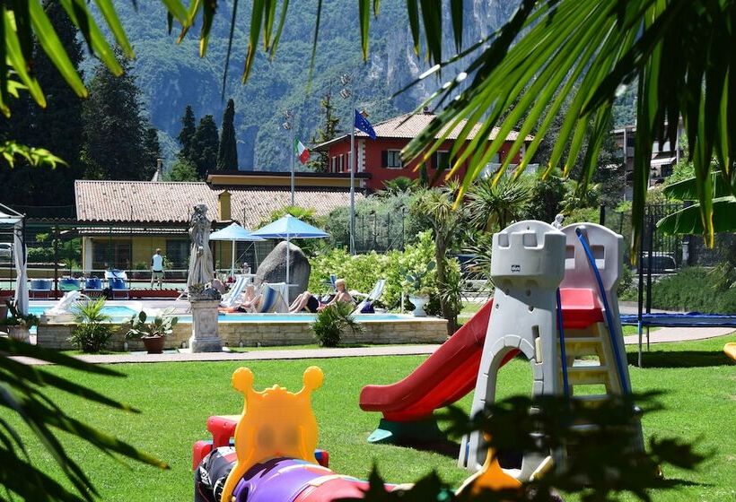 هتل Residence Segattini