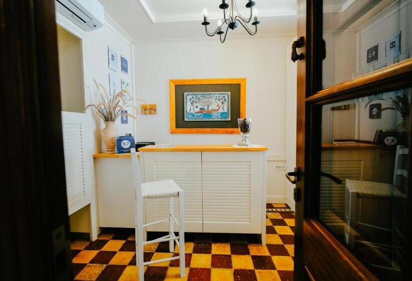 هتل Rodos Niohori Elite Suites Boutique