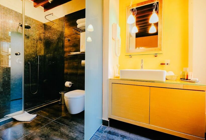 هتل Rodos Niohori Elite Suites Boutique