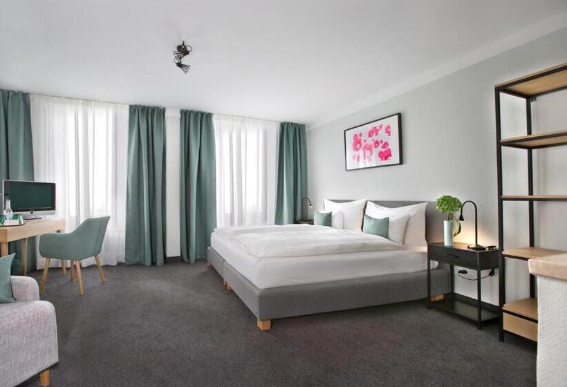 Fotos del hotel Rotkreuzplatz:  7