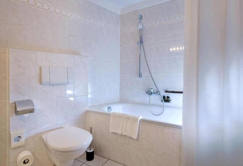 Fotos del hotel Rotkreuzplatz:  11