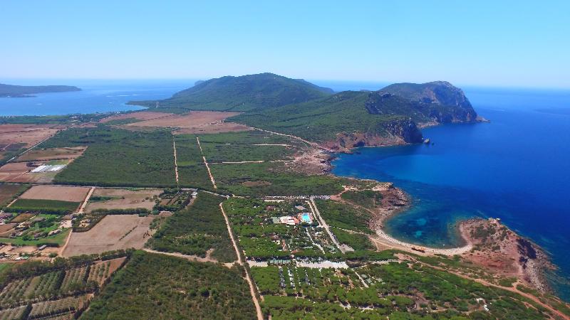 هتل Torre Del Porticciolo Camping  Village  Gampling