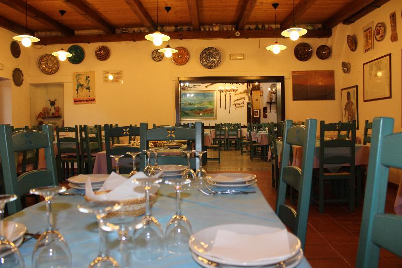 هتل Torre Del Porticciolo Camping  Village  Gampling