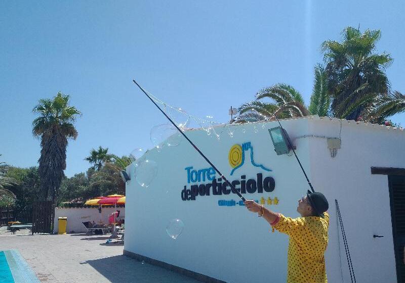 هتل Torre Del Porticciolo Camping  Village  Gampling