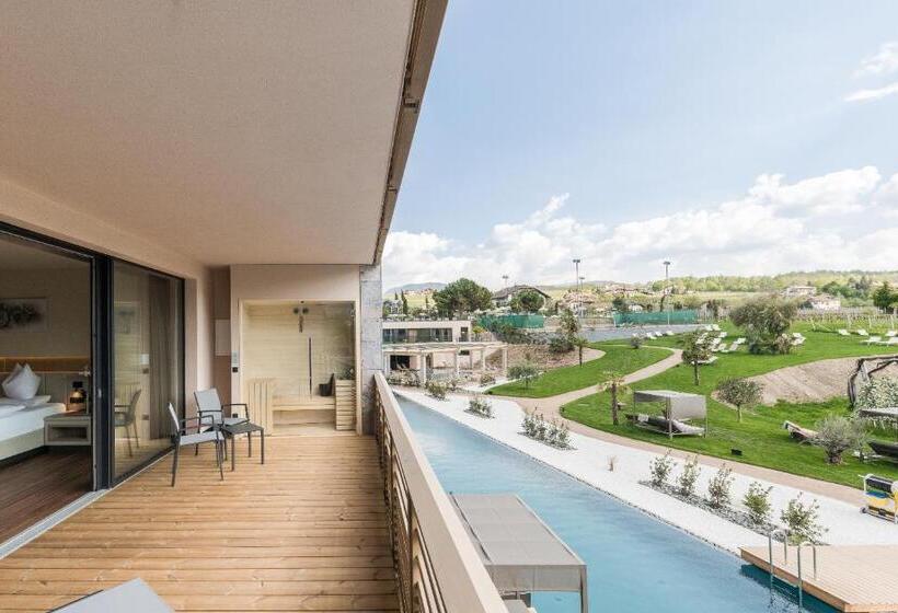 فندق Weinegg Wellviva Resort