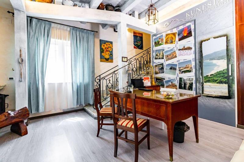 Kunesias B&b