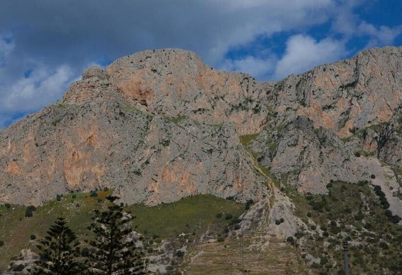 Kunesias B&b
