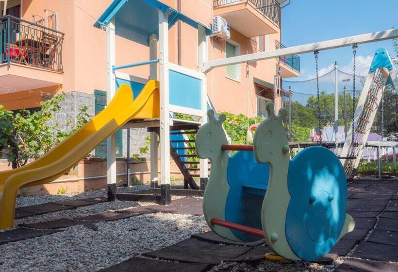Residence Holidays